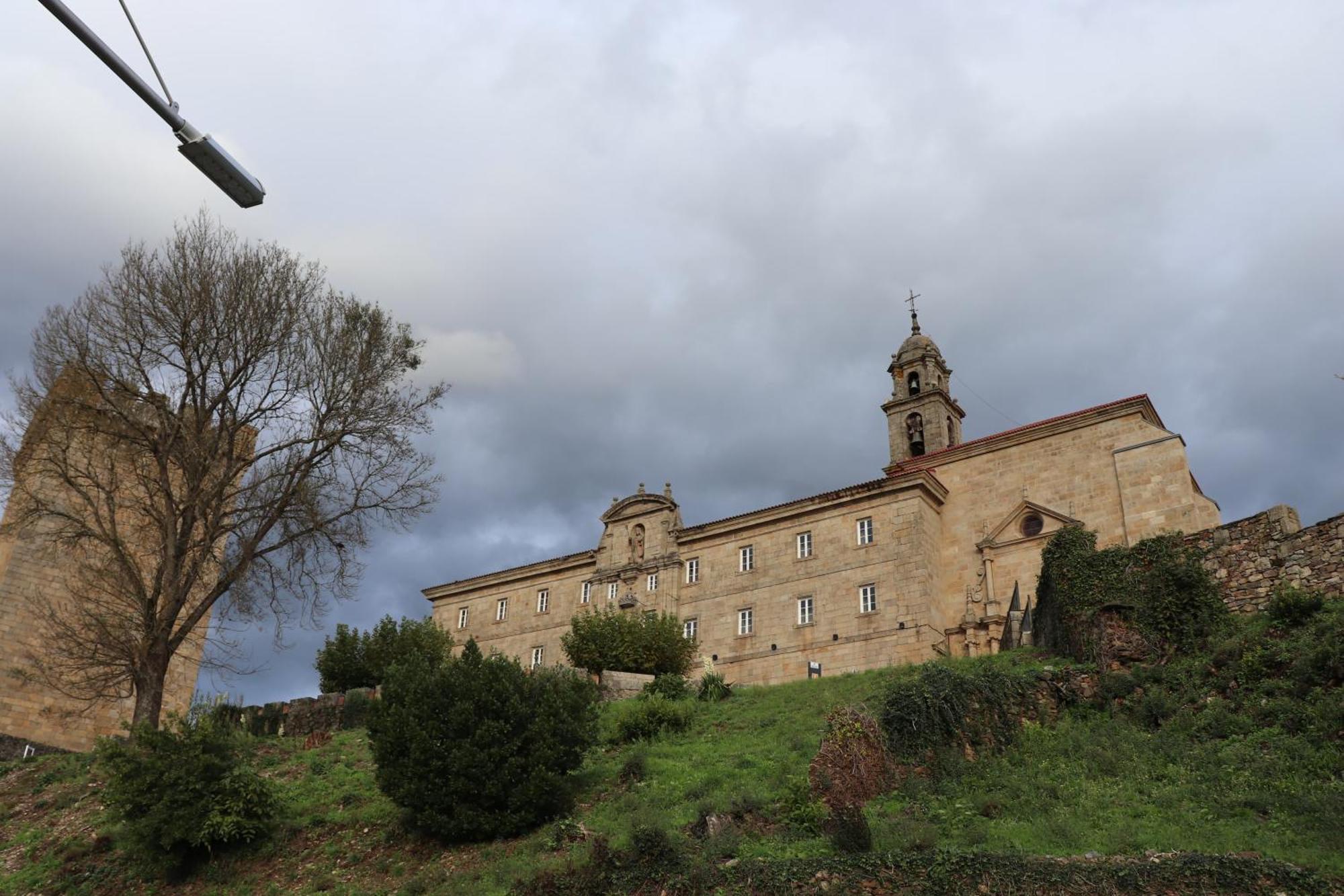 Acogedor Apartamento Ribeira Sacra มงฟอร์เต เด เลมอส ภายนอก รูปภาพ